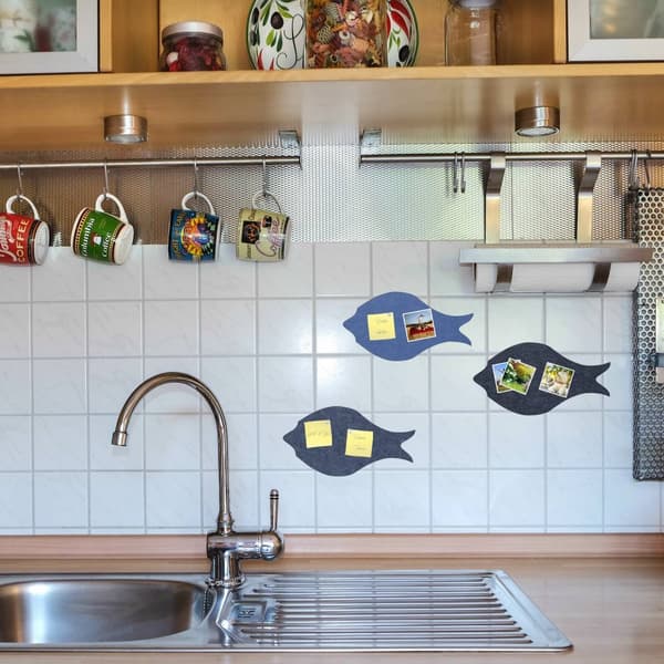 Fargerik tavle laget av filt - fisk - 6 stk