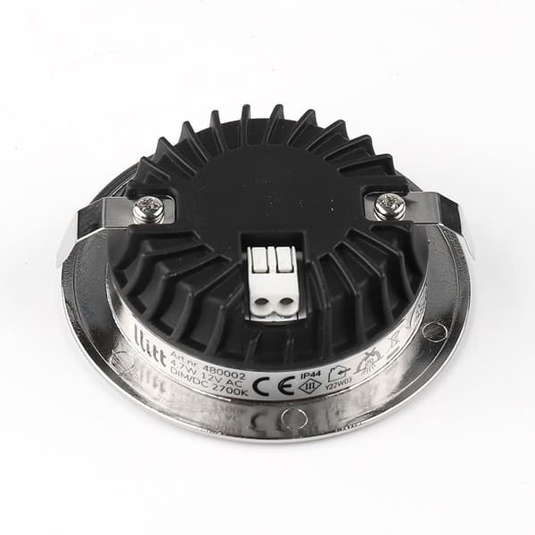 Alice 12V Indbygget downlight 2700K IP44 340lm Børstet stål 1-pak.