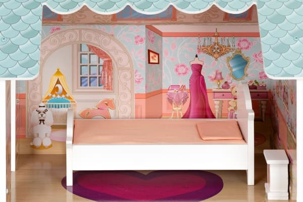 Stort Barbie dukkehus med et sett med møbler ØKOLEKER