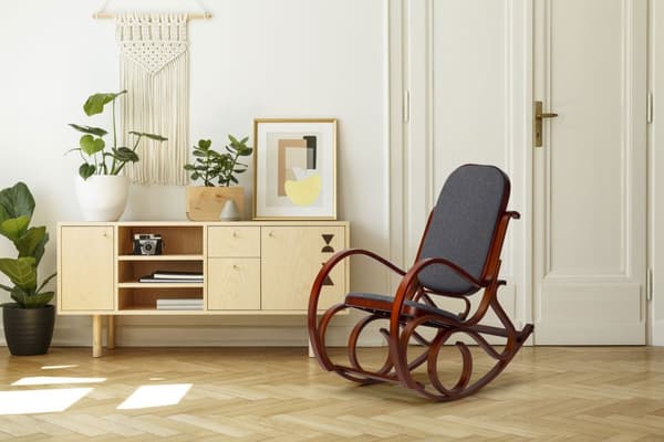 Gungstol på medar ModernHome