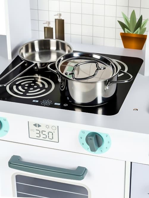 Stort barnekjøkken i tre med ECOTOYS tilbehør