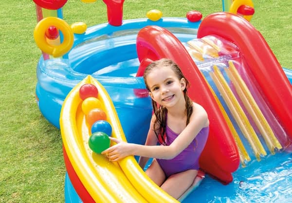 Vandlegeplads, swimmingpool, soppebassin, rutsjebane Intex 57453