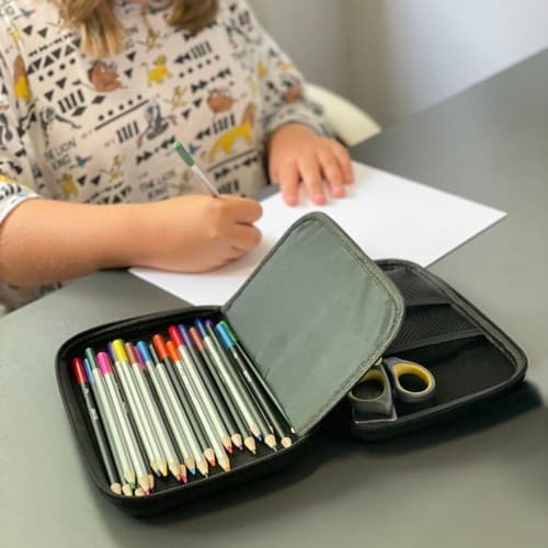 Sammenfoldelig penalhus - skole Kruzzel 24533