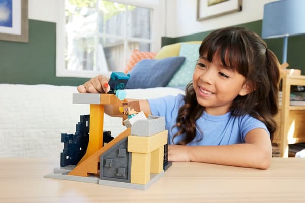 Minecraft Rise Of Warden Playset