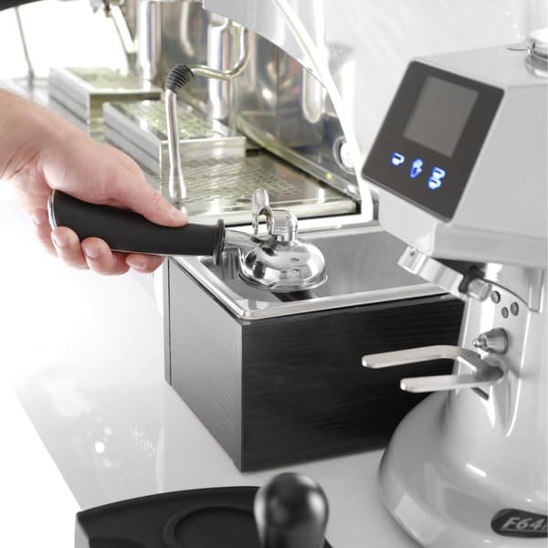 Slagbeholder for kaffegrut GN 1/4 i trehus
