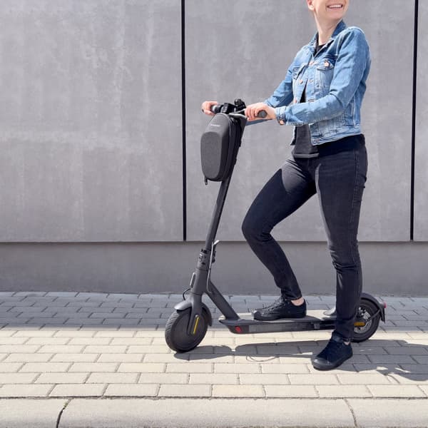Vandtæt scooterstyrtaske, løbehjulstaske 4l, sort