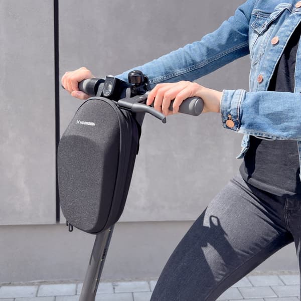 Vandtæt scooterstyrtaske, løbehjulstaske 4l, sort