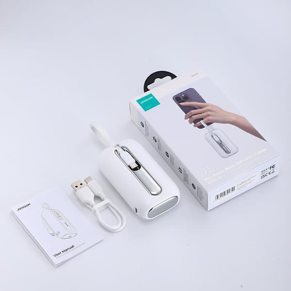 Powerbank 10000mAh Colorful Series 22,5W med USB-C og iPhone Lightning-kabler hvit