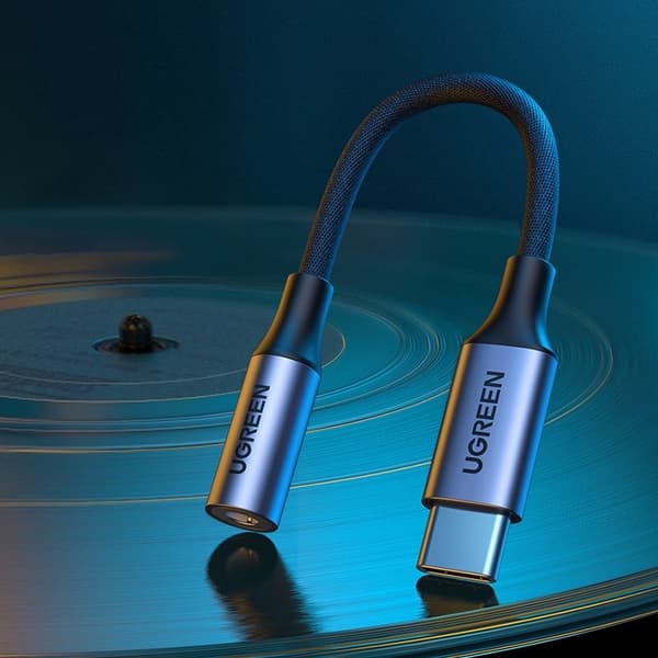 USB-C til 3,5 mm Mini Jack 10 cm hodetelefonadapter - svart