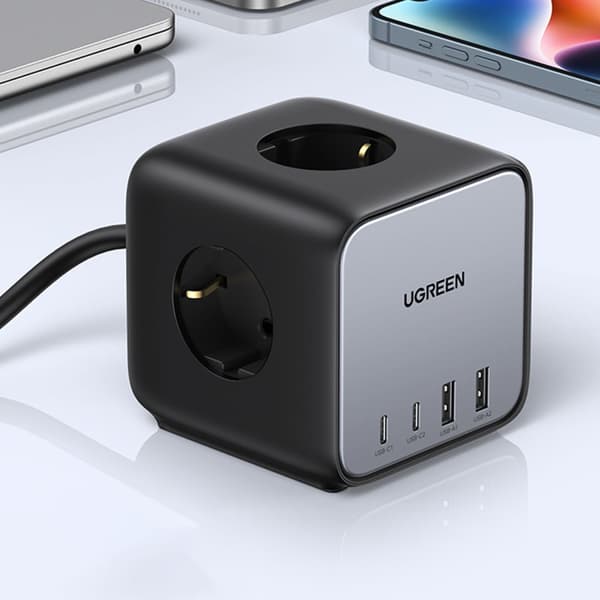 AC 240V GaN strømskinne oplader 2x USB-C 2x USB-A 3x AC 240V - sort
