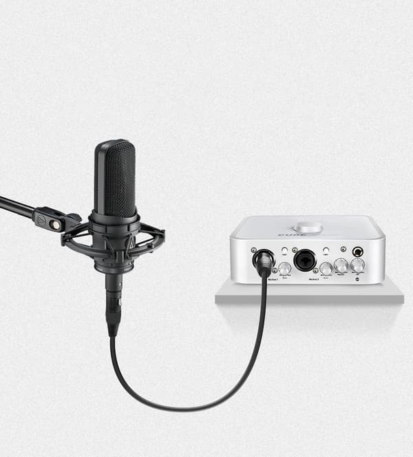 Audiojatkojohto XLR-mikrofonille, 2m, musta
