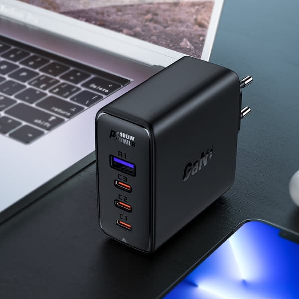 GaN rask nettverkslader 3x USB-C 1x USB-A + vinklet USB-C-kabel 100W 2m svart