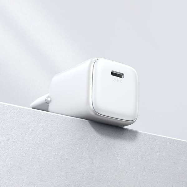 Hurtig GaN oplader 1x USB-C 20W PD Nexode Mini hvid