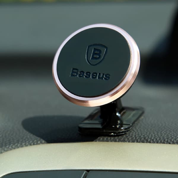 Magnetisk biltelefonholder for cockpit Overseas Edition, sølv