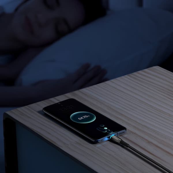 Slitstark flexibel snabbladdningskabel USB-A - USB-C 100W 1m svart