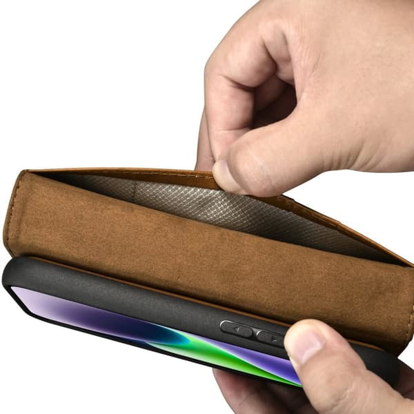 2in1 nahkainen läppäkuori iPhone 14 Plus Anti-RFID Oil Wax Lompakkokotelo vaaleanruskea