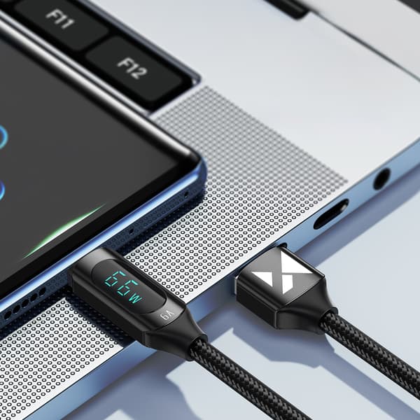 USB-A - USB-C kaapeli LED-näytöllä 66W 6A 1m musta