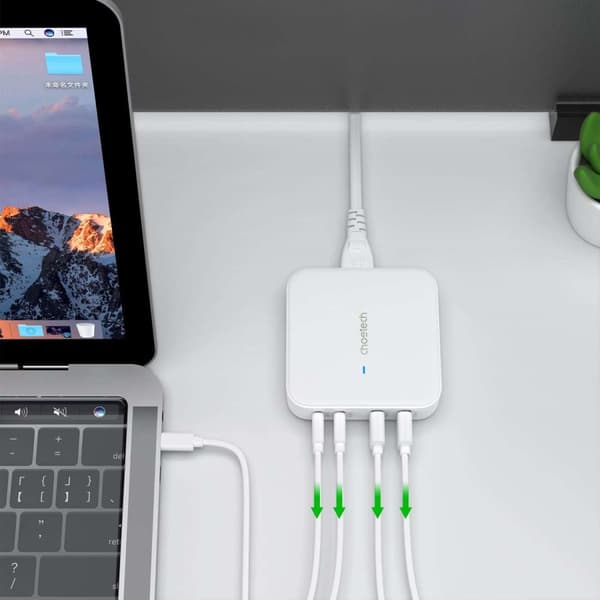Kraftig GaN 100W nettverkslader 2x USB-A 2x USB-C hvit