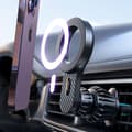 Miniatyrbillede 7 af 8: Magnetisk bilholder til iPhone med MagSafe til luftventil, sort