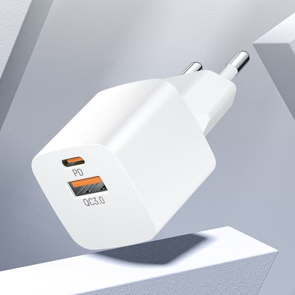 PD QC 3.0 vegglader 100-240V 20W USB-C USB-A hvit