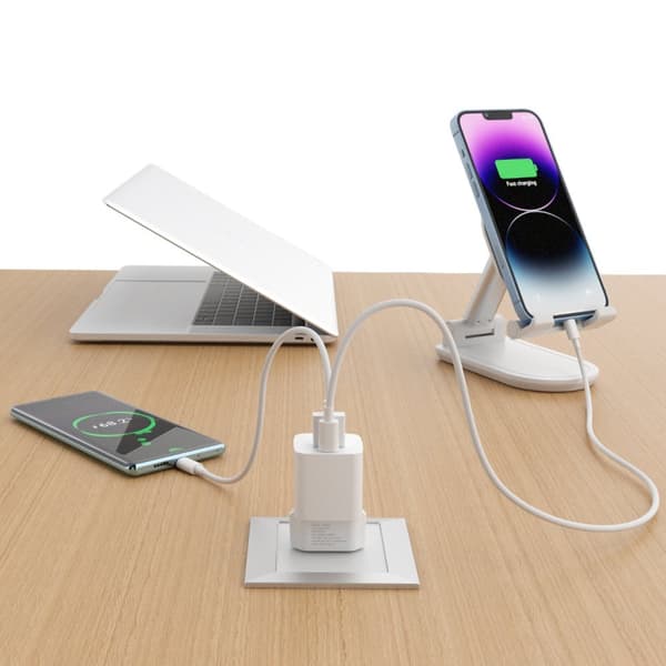 PD QC 3.0 vegglader 100-240V 20W USB-C USB-A hvit