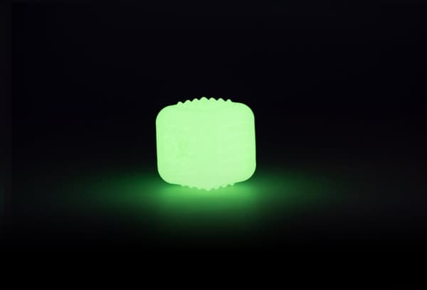 2 Glow Revi neliö