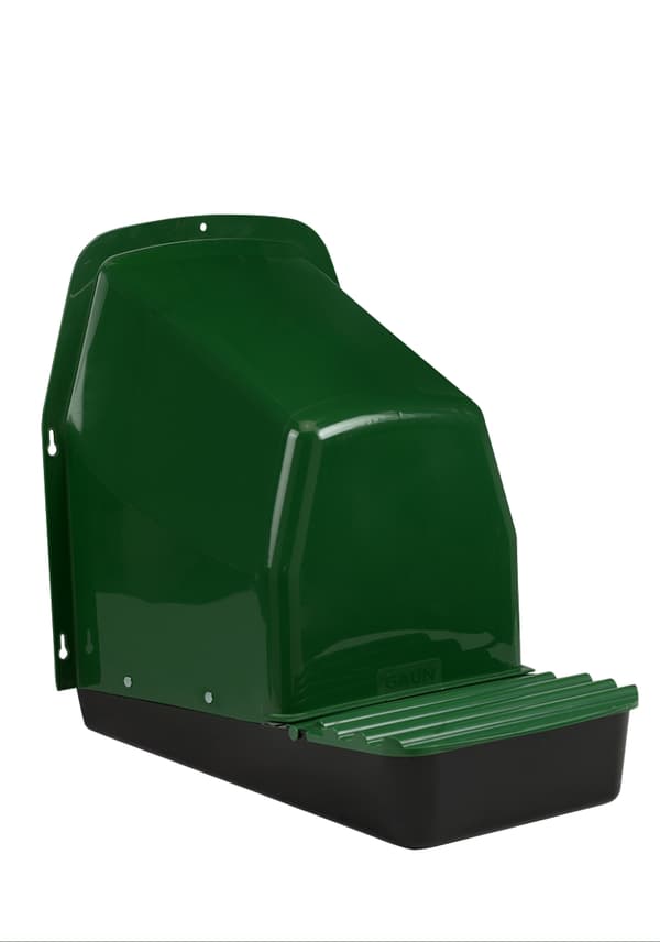 Fjäderfäläggningsbo med korg