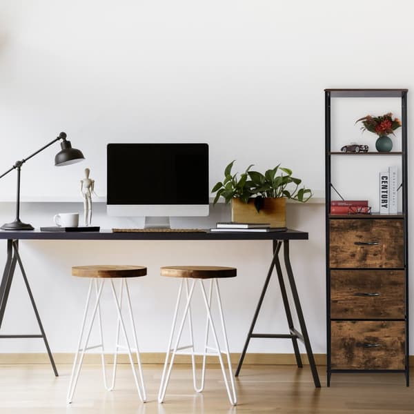 Vintage hylde i industrielt design