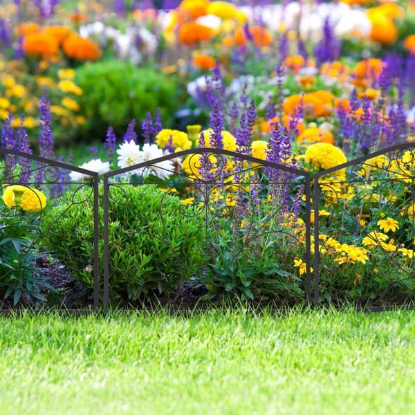 4-delt blomsterbedshegn i metal