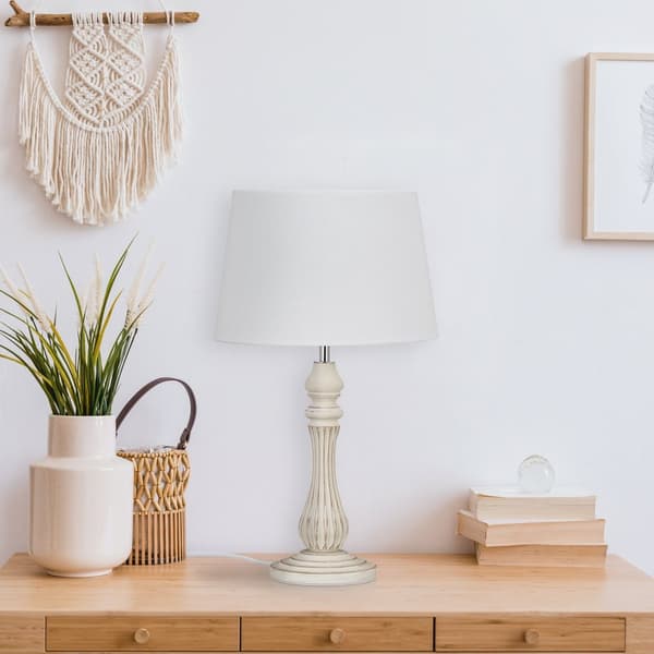 Bordlampe i landlig stil