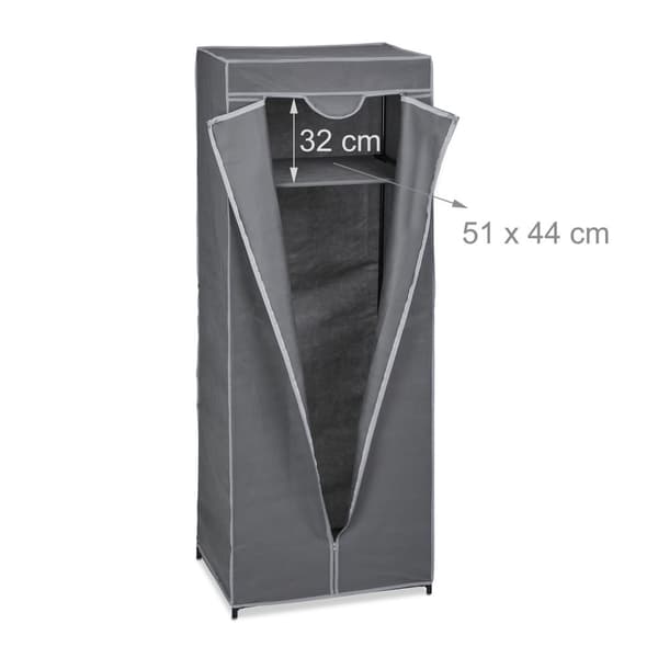 Stoffgarderobe med klesstang