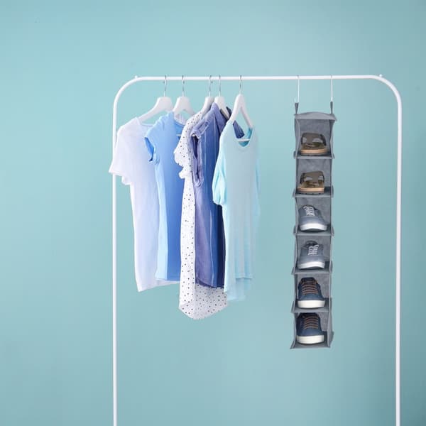 Hengende hylle garderobe smal