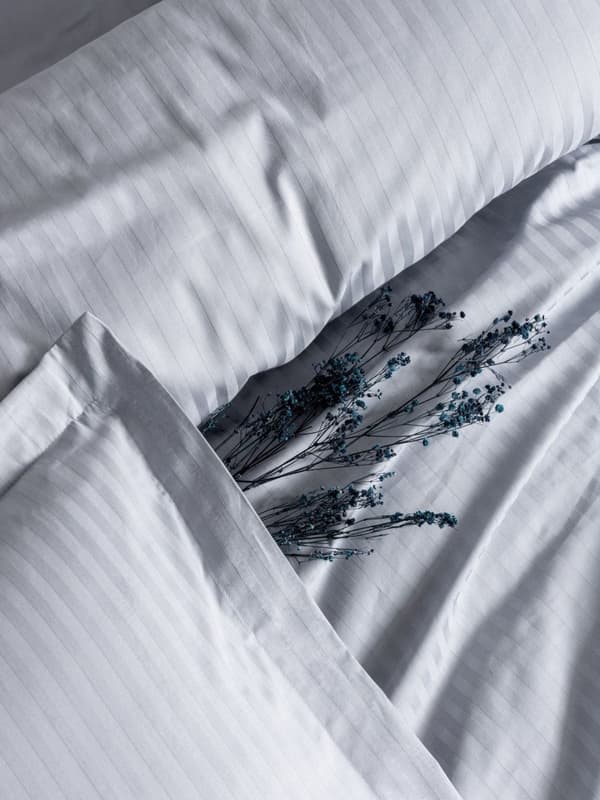 Satin Dobbel Dynetrekk Sett Stripe - Grå