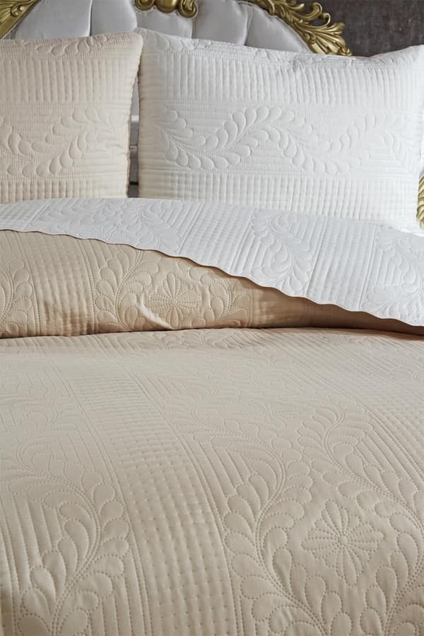 Dubbel överkastset Sanem - Kräm, Beige
