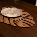 Miniatyrbilde 4 av 5: Bordmattesett av tre (4 deler) Monstera - Valnøtt