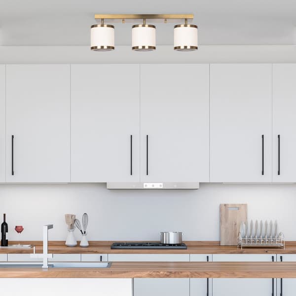 Chandelier Way - 11635