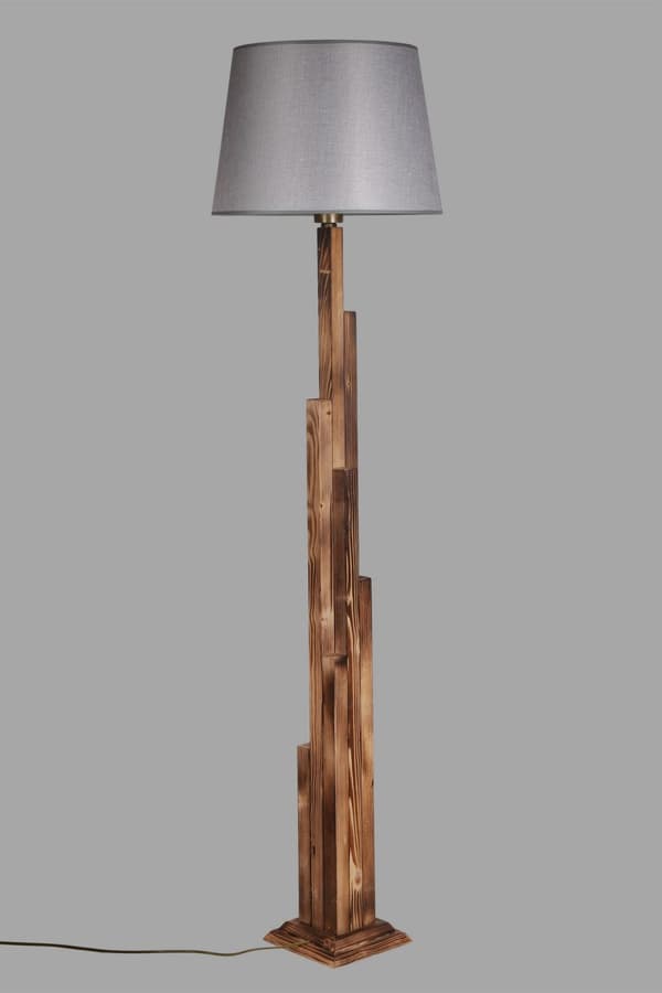 Gulvlampe Kule Yanık Ahşap Lambader Pramit Hasır Gri Abajurlu