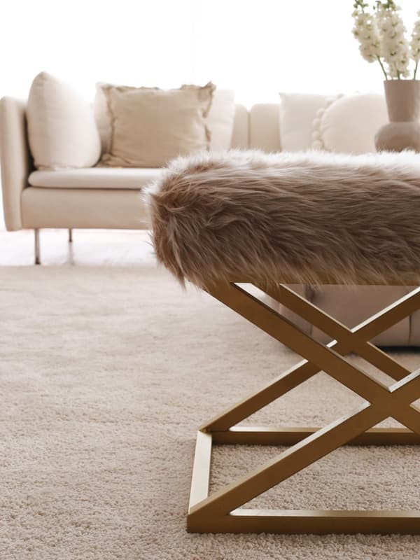 Pouffe Capraz Pelush - kulta, ruskea