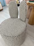 Miniatyrbilde 4 av 4: Wing Chair Bunny - Puantiye