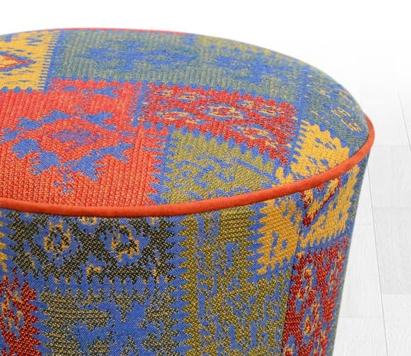 Pouff Rug v3 - Monivärinen