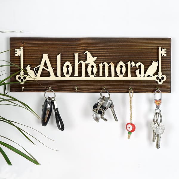 Nøkkelholder av tre LAZ157