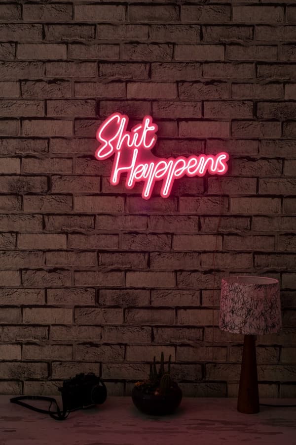 Dekorativ Plastic Led Lighting Shit Happens - Pink