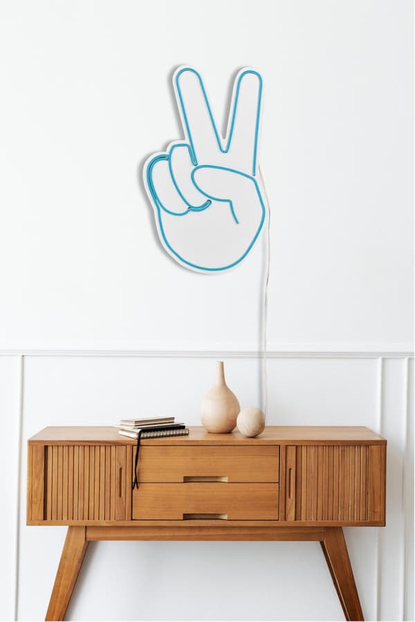 Dekorativt plast LED-belysning Victory Sign - Blå