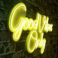 Pikkukuva 1 / 7: Koristeellinen muovinen led-valaistus Good Vibes Only 2 - keltainen