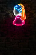 Miniatyrbild 4 av 9: Dekorativ plast LED-belysning flicka med ett pärlörhänge Pinky - Flerfärgad