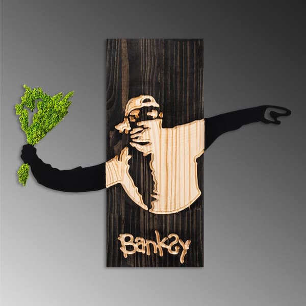 Dekorativt trævægstilbehør Banksy - Blomsterkaster 2