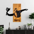 Miniatyrbillede 1 af 7: Dekorativt trævægstilbehør Banksy - Blomsterkaster