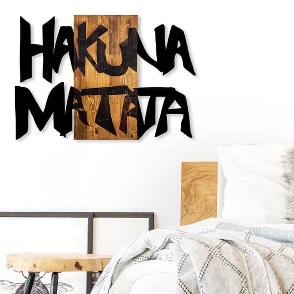 Koristeellinen puinen seinätarvike Hakuna Matata 5