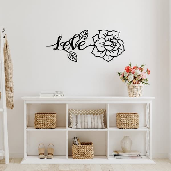 Dekorativ metallväggtillbehör kärlek och blomma