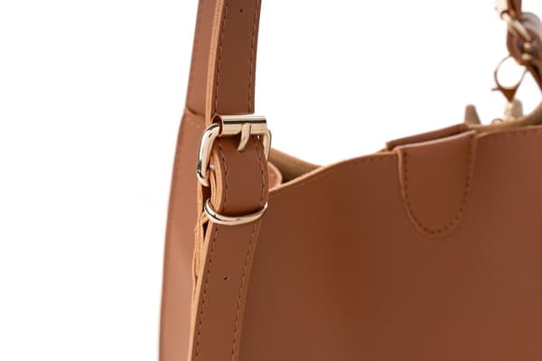 Mulepose 352 - Tan
